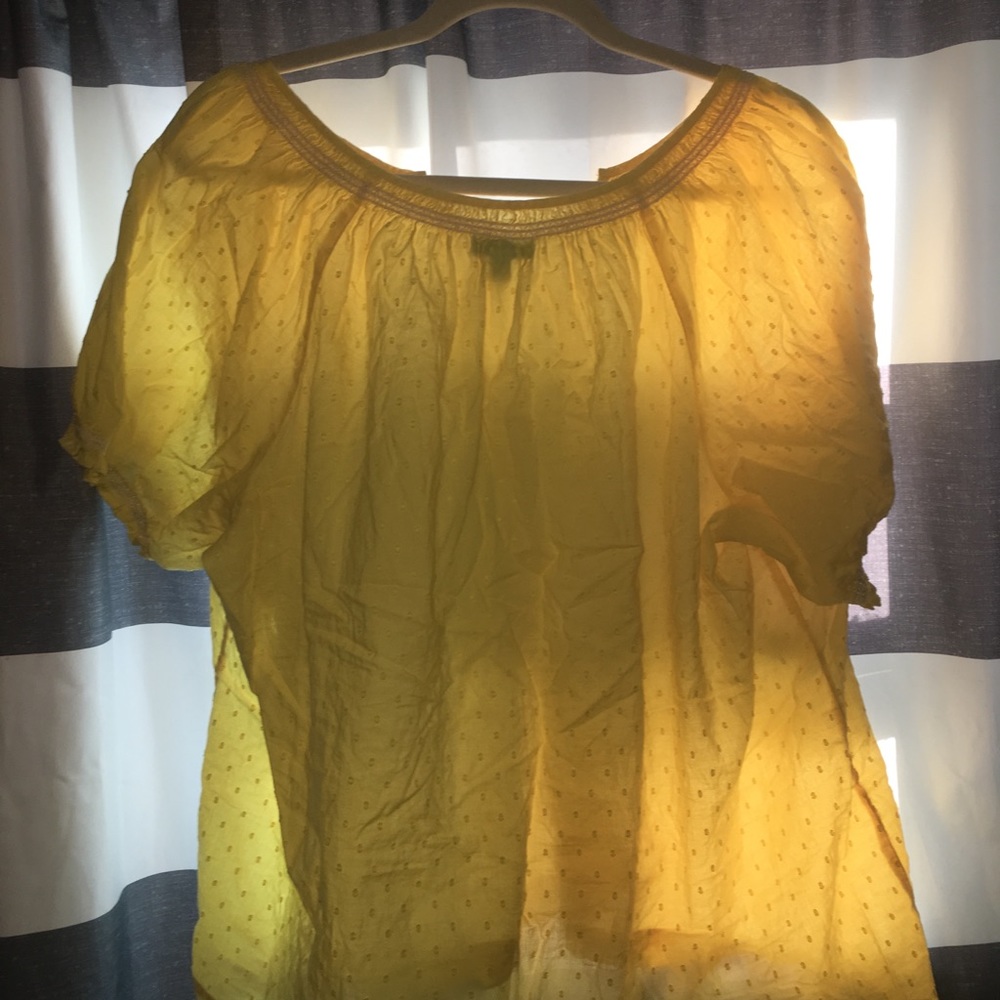 Yellow izod blouse